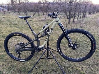 Canyon Spectral 29 CF7 vel.M