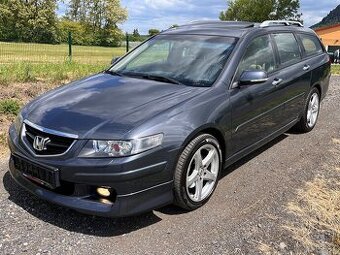 HONDA ACCORD 2.4i 140KW,EXECUTIVE,PLNÁ VÝBAVA,KRÁSNÝ STAV