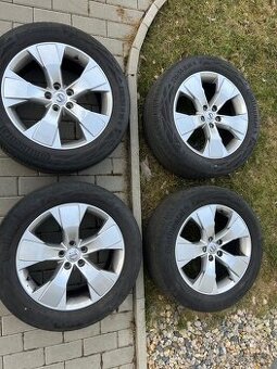 Originální alu kola Volvo XC40 R18 letní sada
