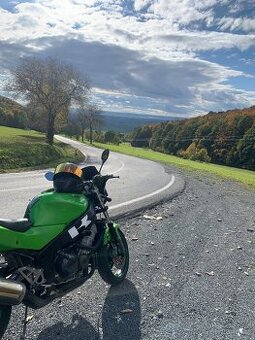 Kawasaki zx6r - 1