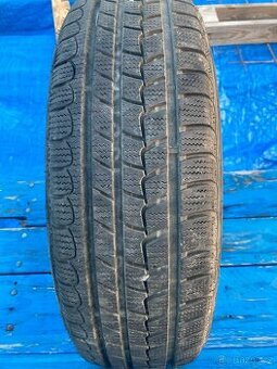 Nexen Winguard snow 195/65 R15 91T 6-7mm