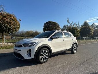 Kia Stonic 1.2DPi gold