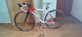 Silniční kolo Spyder Junior