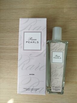 Parfémovaný tělový sprej Avon Rare Pearls ve skleněném flako