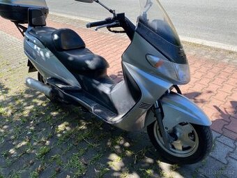 SUZUKI Burgman AN250