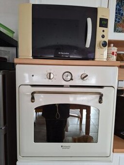 Horkovzdušná Trouba a digestoř