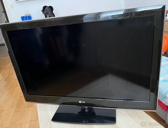 TV obrazovka LG, nemá DVB-T2, bez ovladače