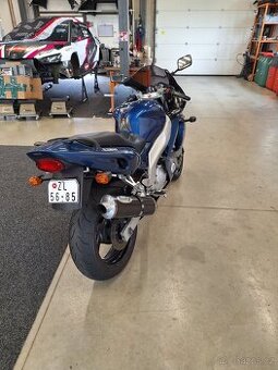 Yamaha YZF 600r Thundercat.