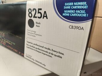 HP 825A originální tonerová kazeta černá CB390A
