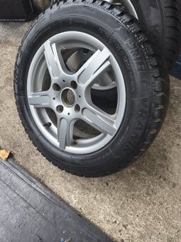 Prodám zimní 195/60/15 4x108