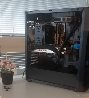 Herní PC- vega 64 lc, i7 7700