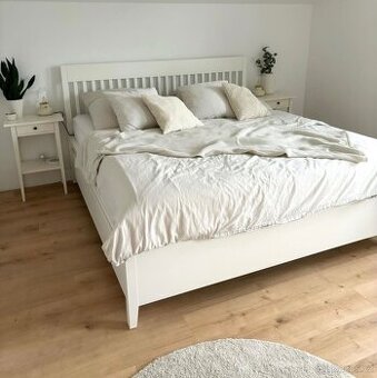 Manželská postel IKEA