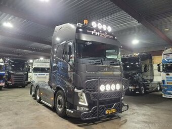 Volvo FH13 540 6x2 / Full air / 535tkm