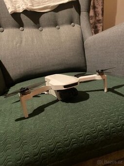 Dron  Potensic Atom LT 2.5K