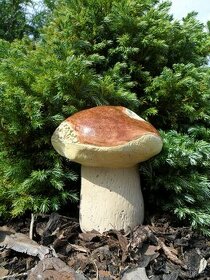 Zahradní dekorace - hřib střední, hříbek, houba