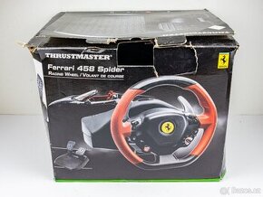 Volant Thrustmaster Ferrari 458 Spider (Xbox One až One X)
