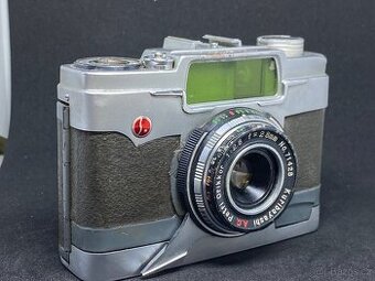 PETRI Half Frame fotoaparát s objektivem Kuribayashi Orikor