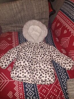 Krásná bunda a kombinéza velikost 3-6 měsíců