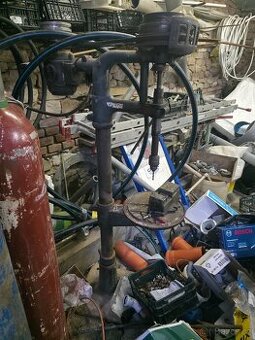 Prodám  stojanovou vrtačku