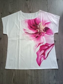 Nová dámská halenka vel M