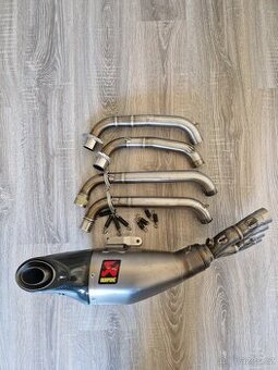 Honda CB650R/F Akrapovič