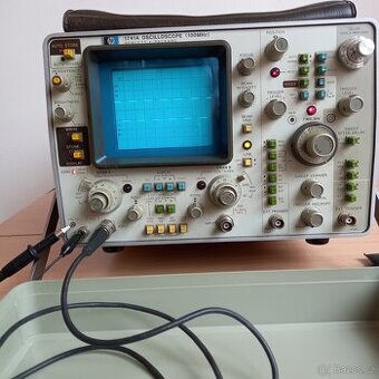 Osciloskop HP1741A – 2x 100MHz
