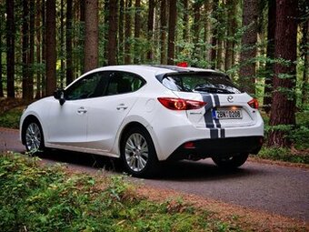 Mazda 3 - 2015 - 2.0