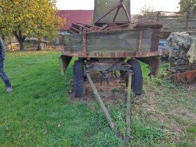 Vlečka za traktor
