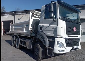 Tatra T158 PHONEIX