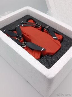 Nový Dron L 900 SE Orange