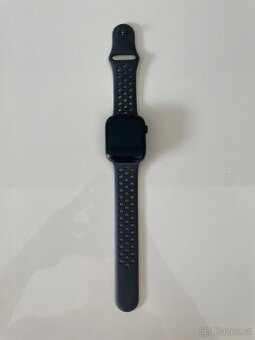 Nike Apple Watch Series 7 45mm Black