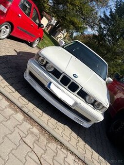 Bmw e34 525i