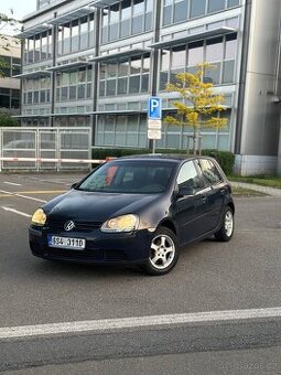 Volkswagen Golf V 1.4