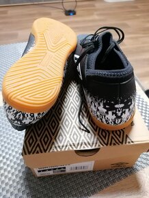 Prodám pánské salovky UMBRO