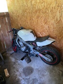 Honda CBR F3 caferacer