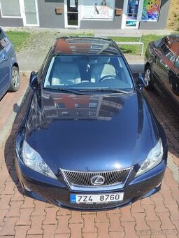 Prodám Lexus IS 250 automat.