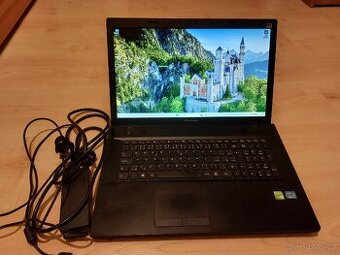 Lenovo Ideapad G700 17" notebook 8GB RAM SSD Intel i5