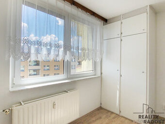 Pronájem bytu 1+1 34 m2 ,lodžie