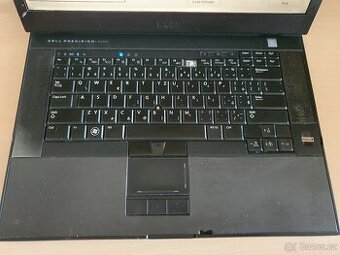 Dell M4400 na díly.