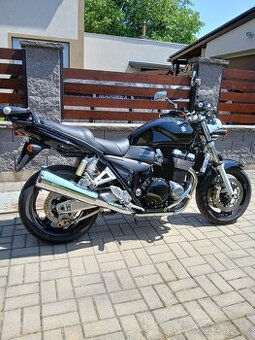Suzuki GSX1400 r.2005