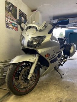 Yamaha FJR 1300