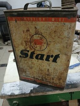 Starý kanystr Start