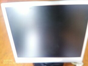 Monitor Hyundai - 1
