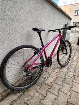 KUbikes 26 MTB – lehké dětské kolo 26", 9,1 kg