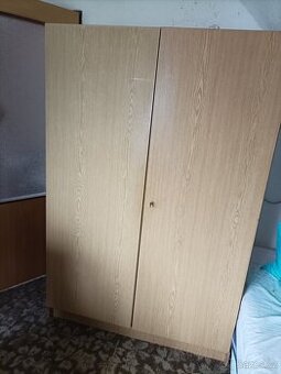 Šatní skříň - 1