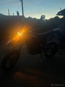 Cpi sm 50 na papírech