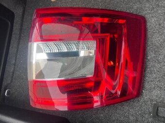 Prodám Zadní pravou lampu LED na škoda Octavia 3 Combi. - 1