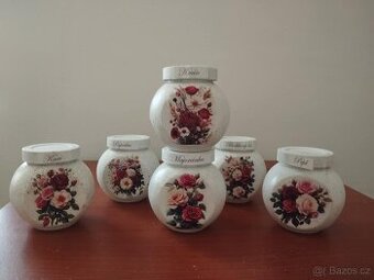 Kořenky pomněnky/ 2 motivy