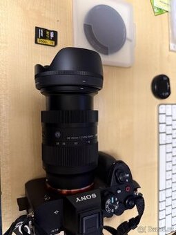 Objektiv Sigma DG 28-70mm - Shutter count 728