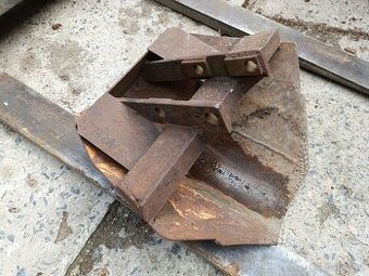 Příkopová lžíce na DH-0115